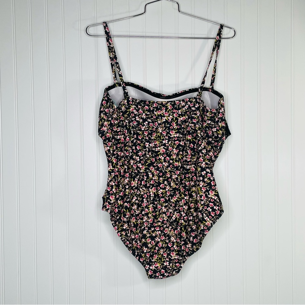 Kona Sol Floral Flounce One Piece Swimsuit - Picture 5 of 7